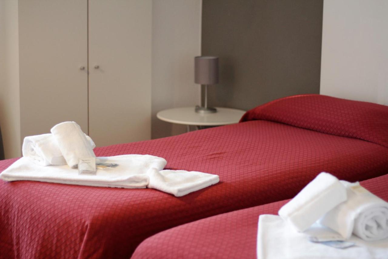 פירנצולה Hotel Piccola Firenze מראה חיצוני תמונה